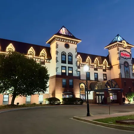 Chateau Hotel And Conference Center