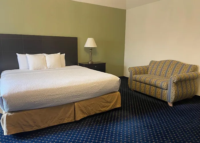 Chateau And Conference Center Bloomington