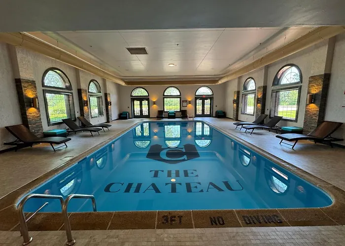 Hotel Chateau And Conference Center Bloomington