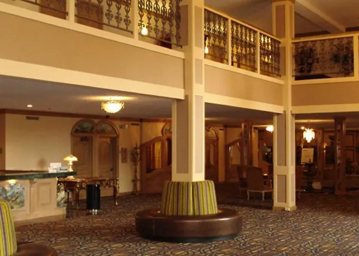 Chateau And Conference Center Bloomington