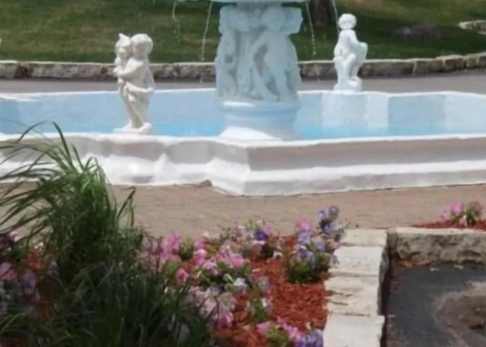 Chateau And Conference Center