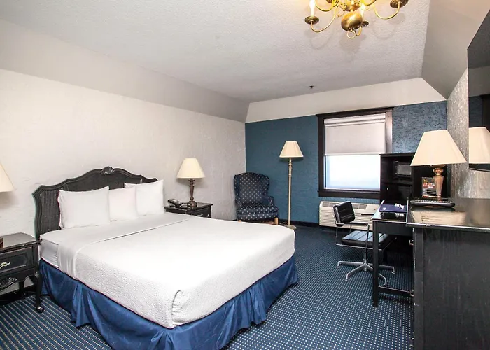 Chateau And Conference Center Hotel